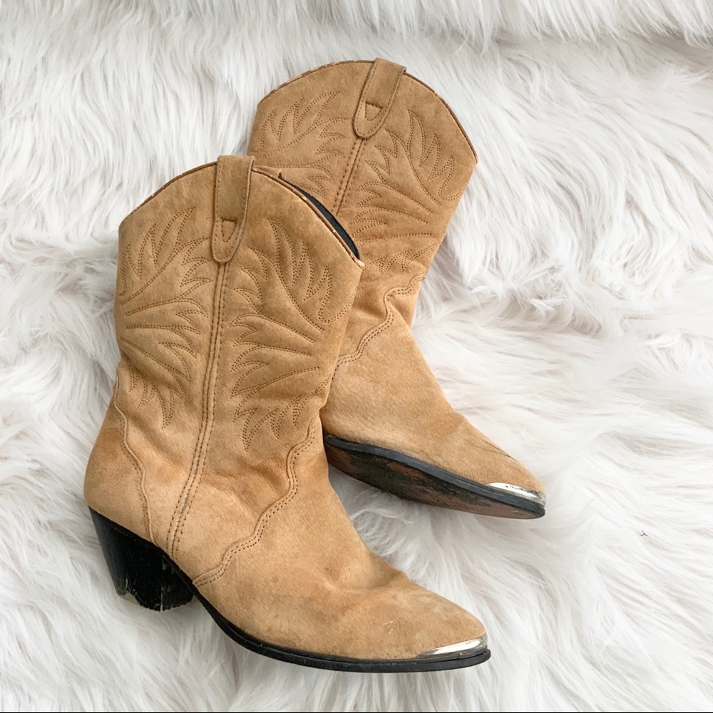 Dingo Boots